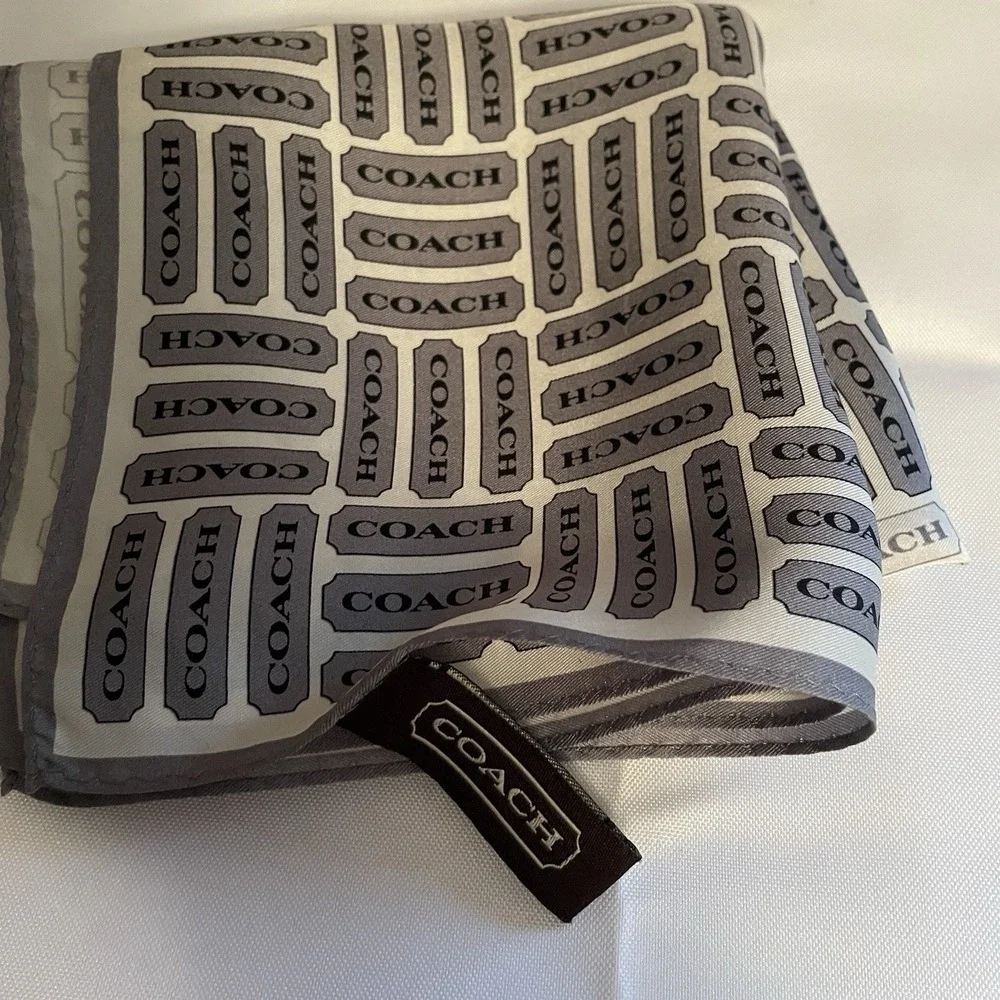 COACH Silk Scarf 22″ x 22" Square Woven Signature Gray White - Picture 7 of 7
